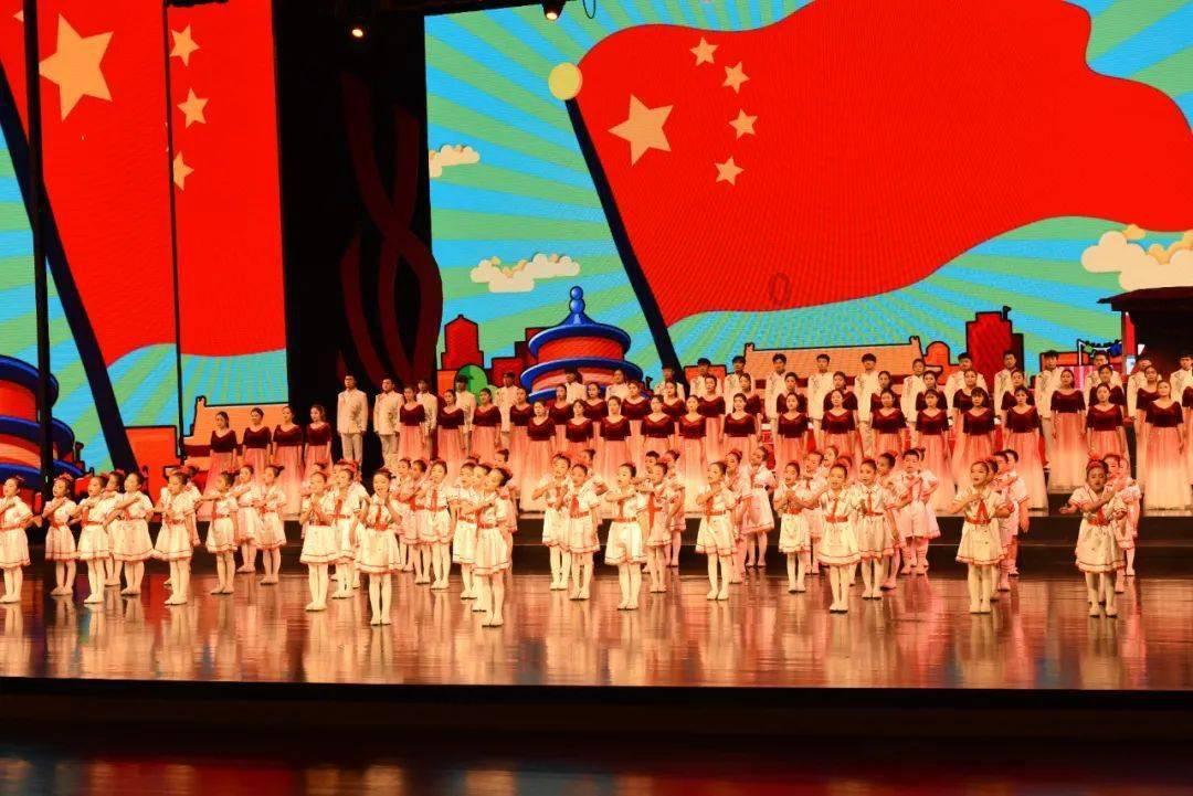 T的平方减15t减100？游戏画面